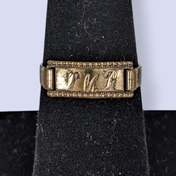 Antique Etched Plate Ring - Picture 2 of 8